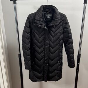 Kenneth Cole Reaction Black Chevron Puffer Jacket